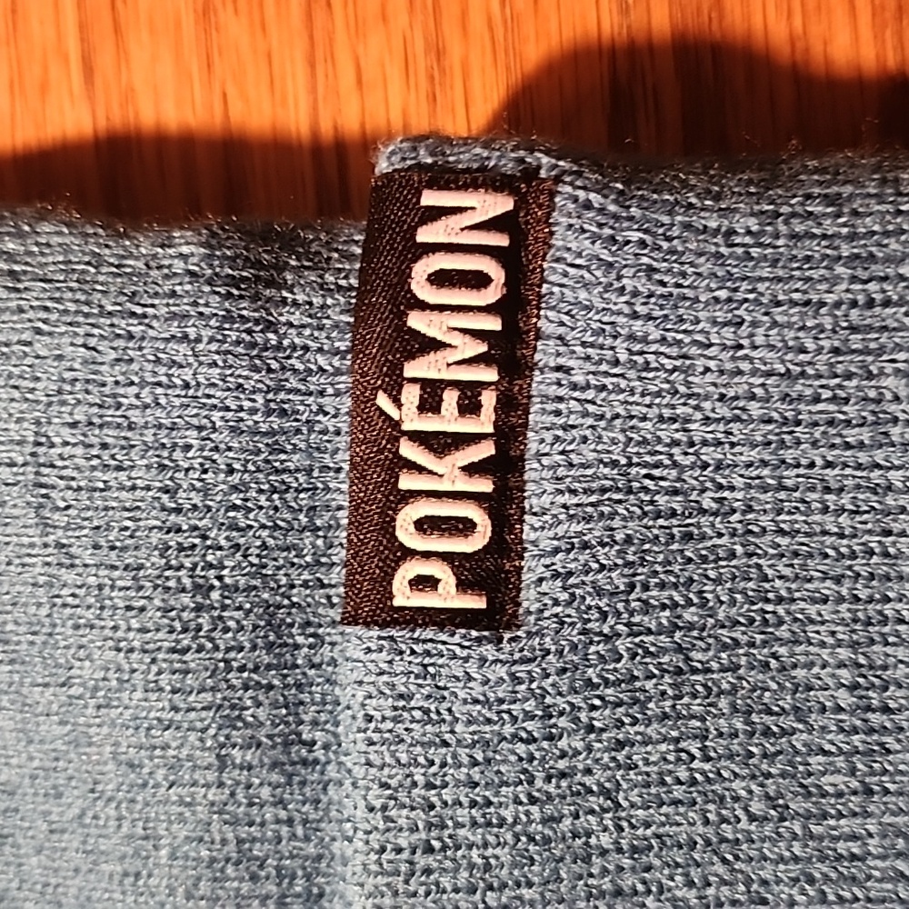 POKEMON WINTER HAT - Picture 3 of 4